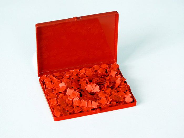 OMfluxdots-box-openB700