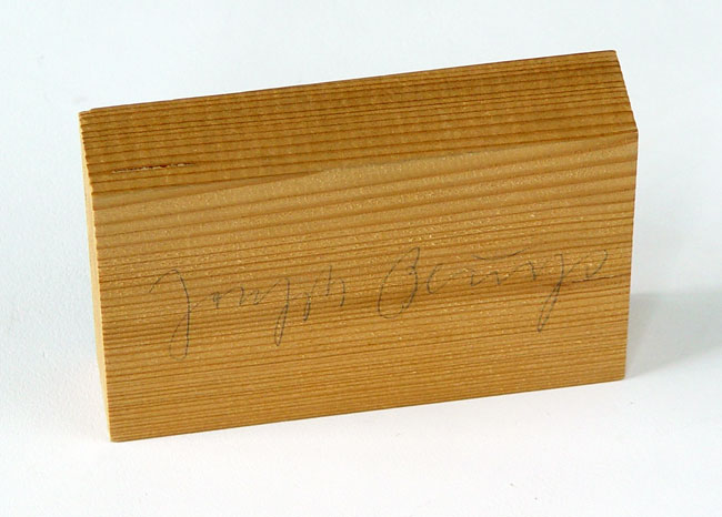 JBeuys1974holzpostkarteAgeenFIU-verso650